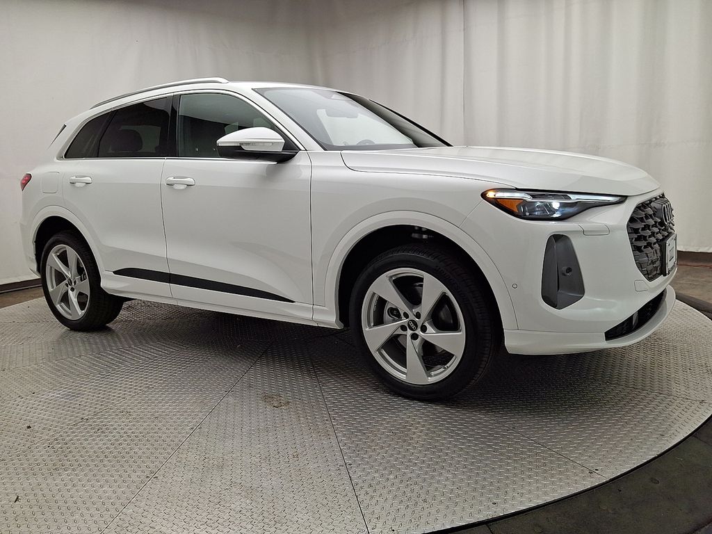 Thumbnail: 2026 Audi Q5 - 2