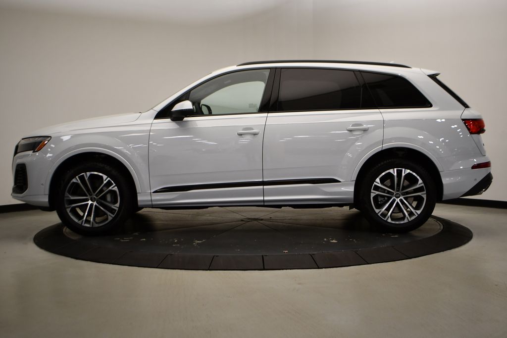 2025 Audi Q7 Premium Plus 2