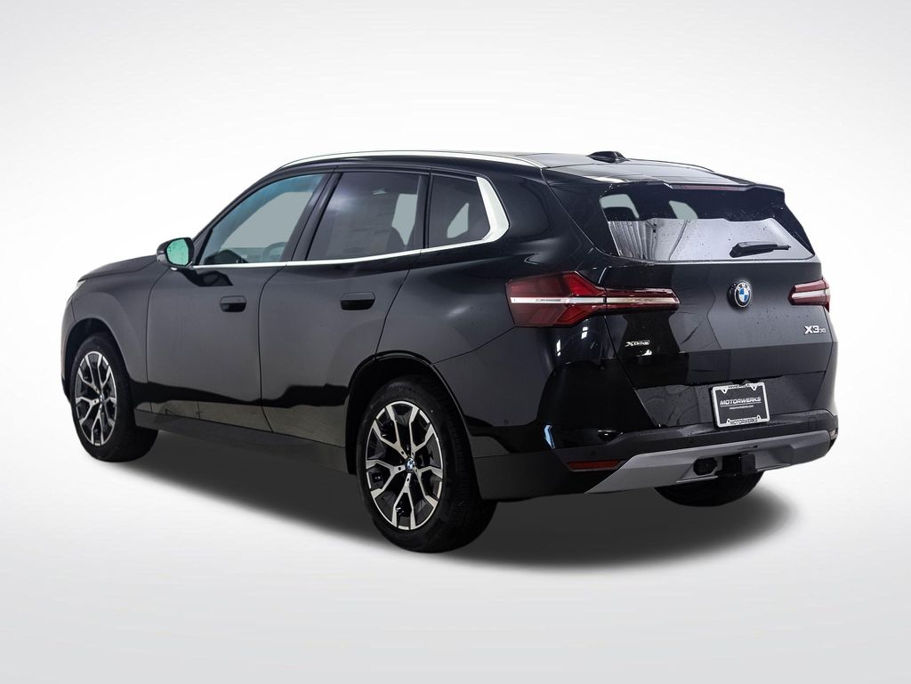 Thumbnail: 2026 BMW X3 - 3