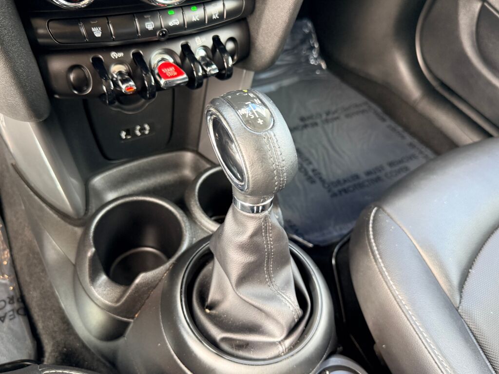 Thumbnail: 2017 MINI Cooper - 22