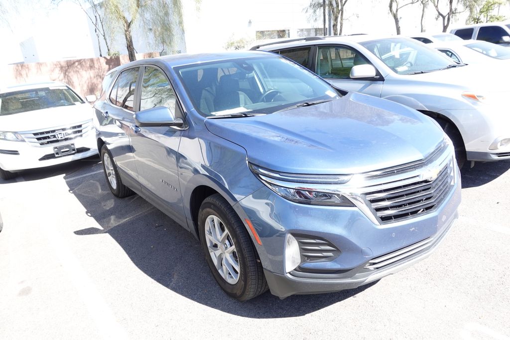 2024 Chevrolet Equinox LT FWD with 1LT