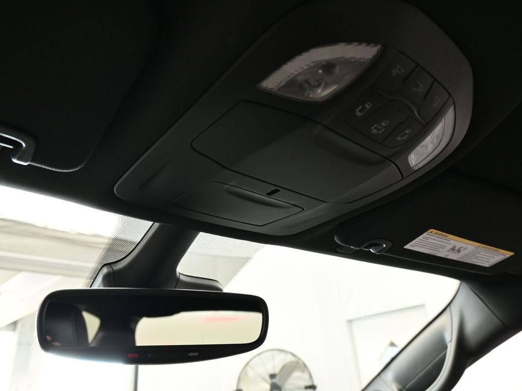 New 2026 Silver Mist Clearcoat Chrysler Select image 20