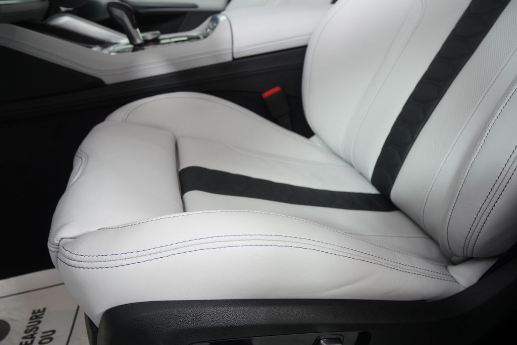 Thumbnail: 2026 BMW X5 - 10