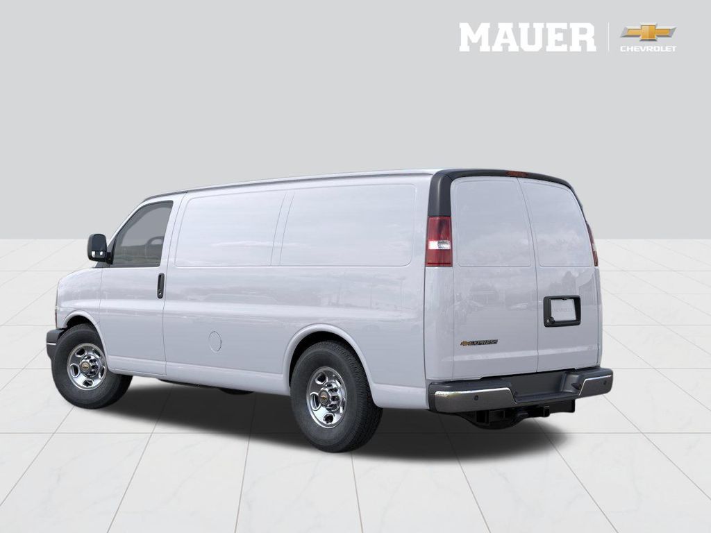 New 2026 Chevrolet Express 2500 Van