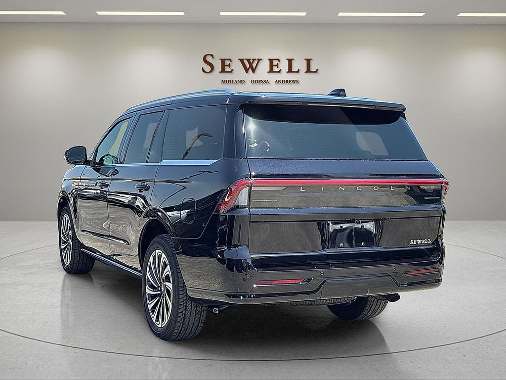 New Black Metallic 2026 Lincoln Black Label for Sale in Odessa, TX