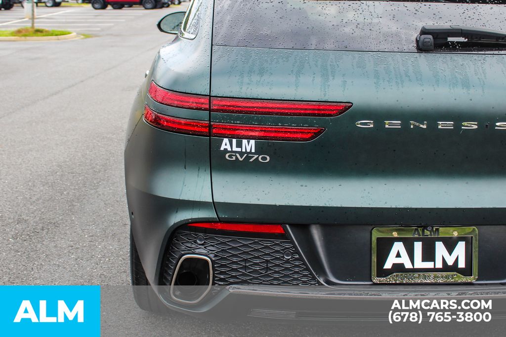 Used 2023 Green Genesis 2.5T image 12