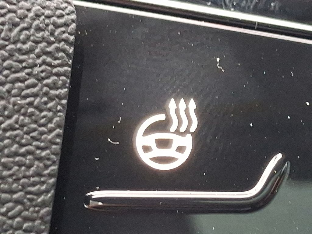 Thumbnail: 2026 Audi Q3 - 18