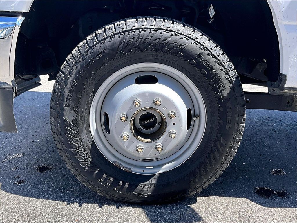 2024 Ford F-350SD — photo 7