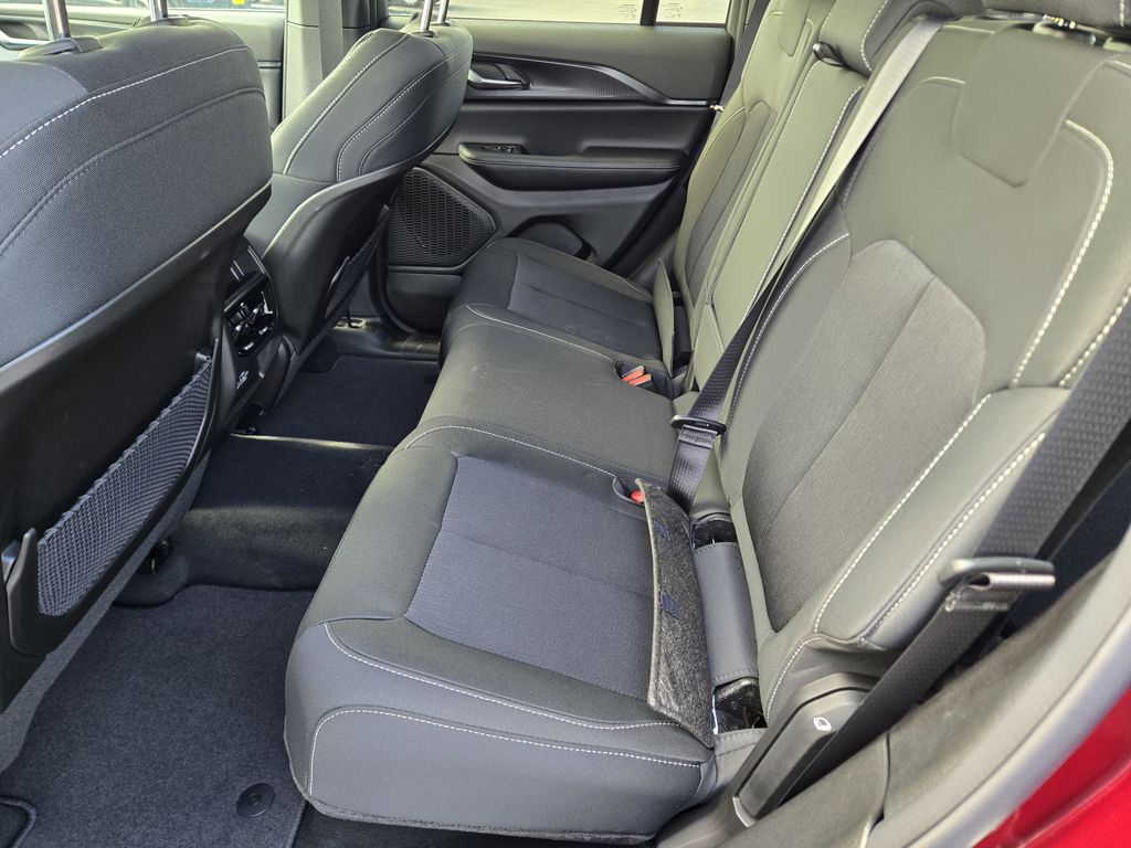 2026 Jeep Grand Cherokee Laredo - 7