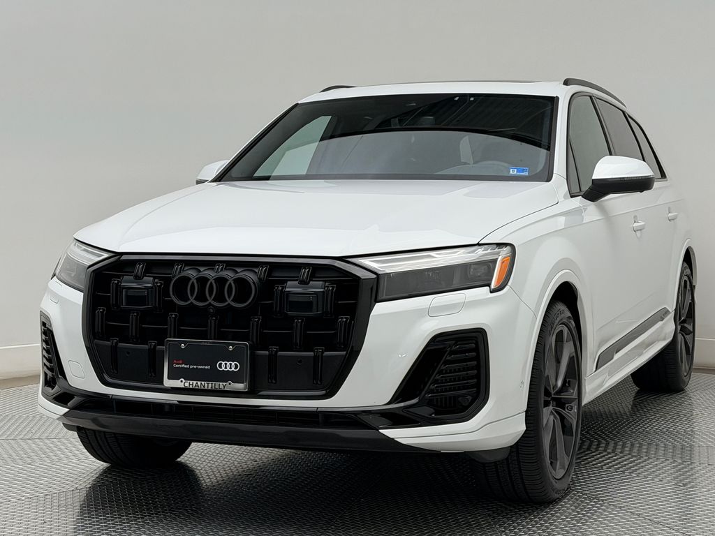 Thumbnail: 2026 Audi Q7 - 3
