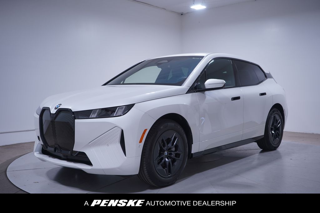 Thumbnail: 2026 BMW iX - 1