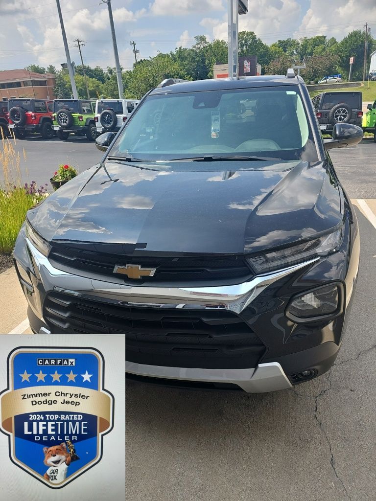 Mosaic Black Metallic 2023 Chevrolet Trailblazer SUV / Crossover Front-Wheel Drive Continuously Variable Transmission