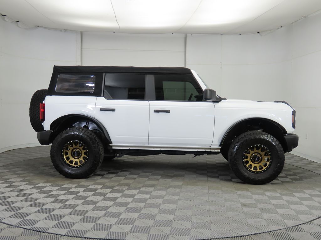 Thumbnail: 2021 Ford Bronco - 4