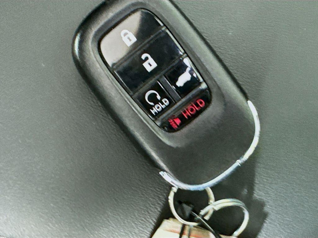 Used Car 2023 Honda Hr-v  Ex-l For Sale Under $25,000 In Austin, Texas