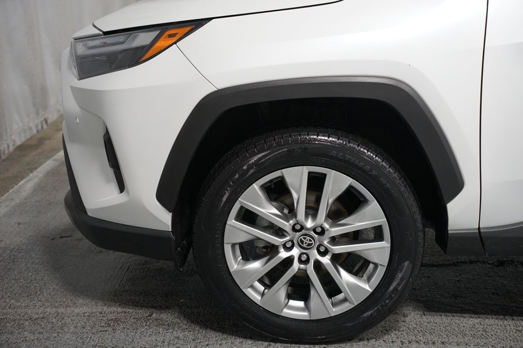 Thumbnail: 2024 Toyota RAV4 - 5