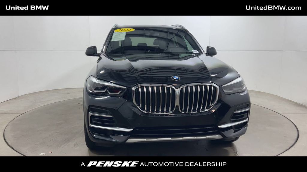 Thumbnail: 2022 BMW X5 - 3