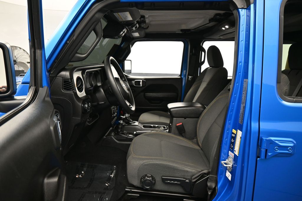 Photo 11