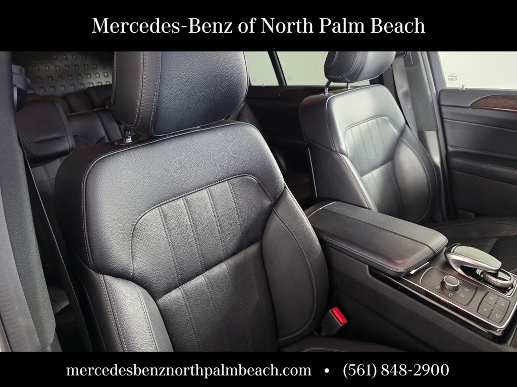 Used 2018 White Mercedes-Benz GLS 450 image 33