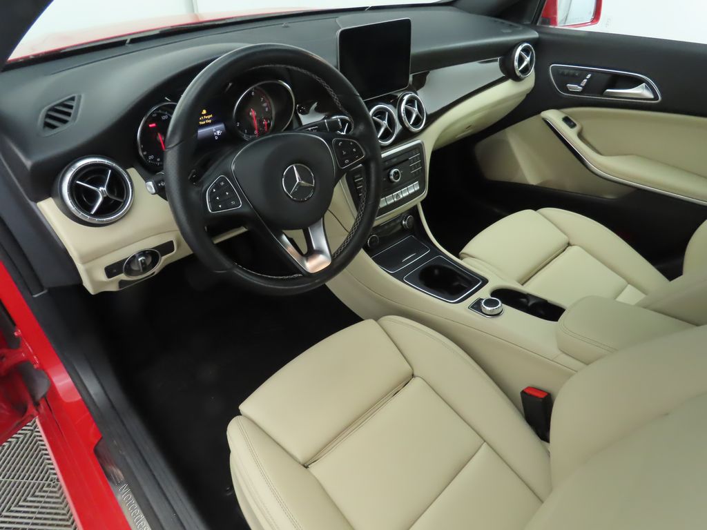 Thumbnail: 2019 Mercedes-Benz CLA - 4
