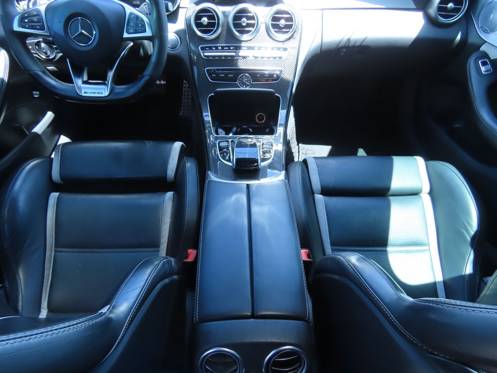 Thumbnail: 2017 Mercedes-Benz C-Class - 9