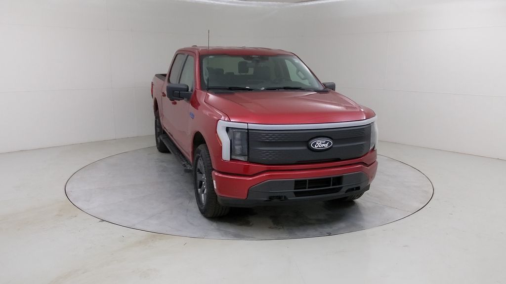 2025 Ford F-150 Lightning Flash - Photo 60