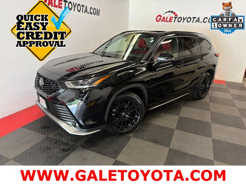 Midnight Black Metallic 2023 Toyota Highlander XSE FWD SUV / Crossover Front-Wheel Drive 8-Speed Automatic