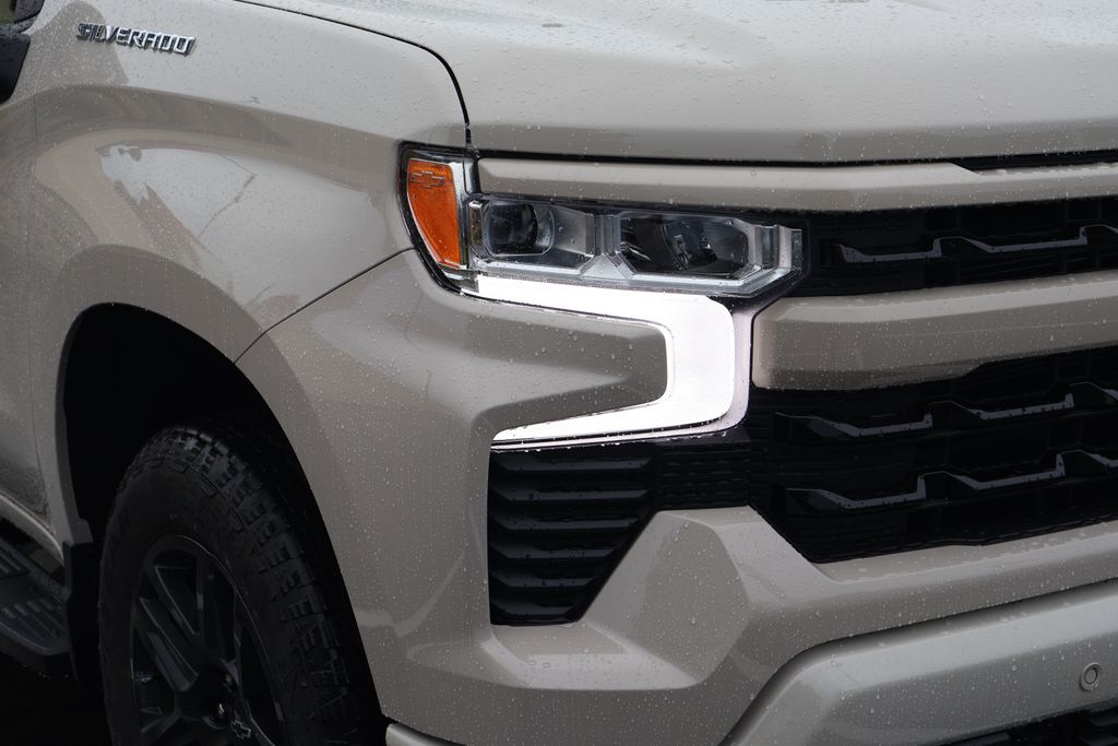 Thumbnail: 2026 Chevrolet Silverado 1500 - 3