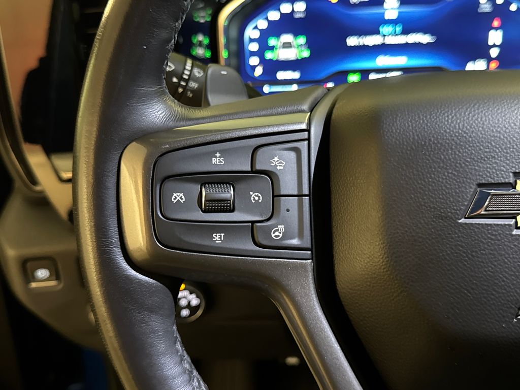Used 2023 Blue Chevrolet ZR2 image 16