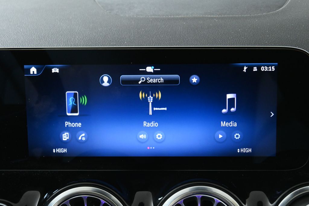 Thumbnail: 2026 Mercedes-Benz GLA - 21