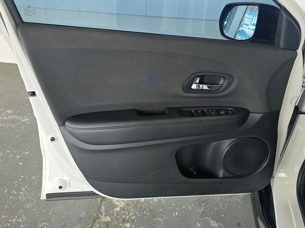 Thumbnail: 2022 Honda HR-V - 19