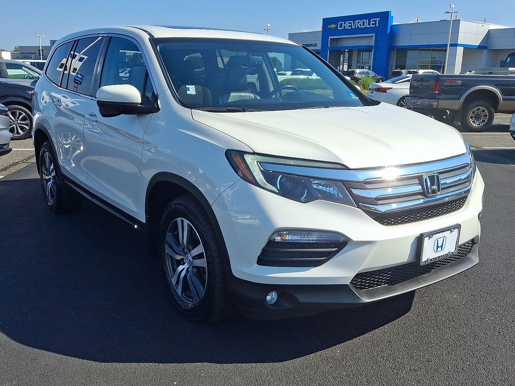 Thumbnail: 2018 Honda Pilot - 3