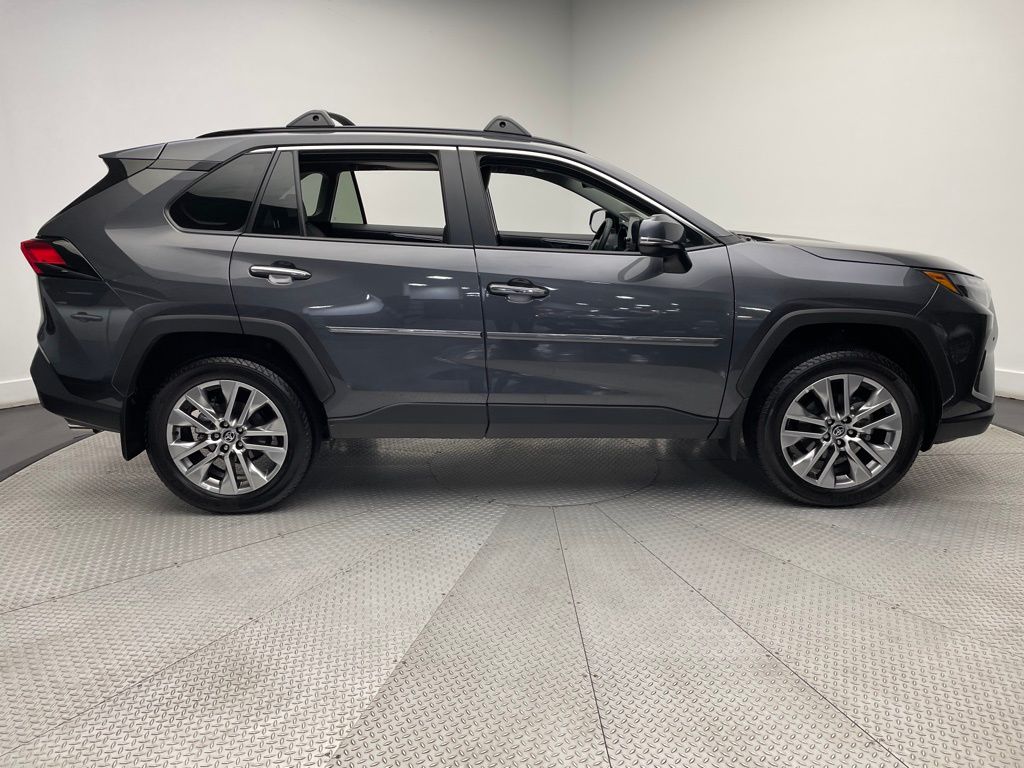 2024 Toyota RAV4 Limited 4