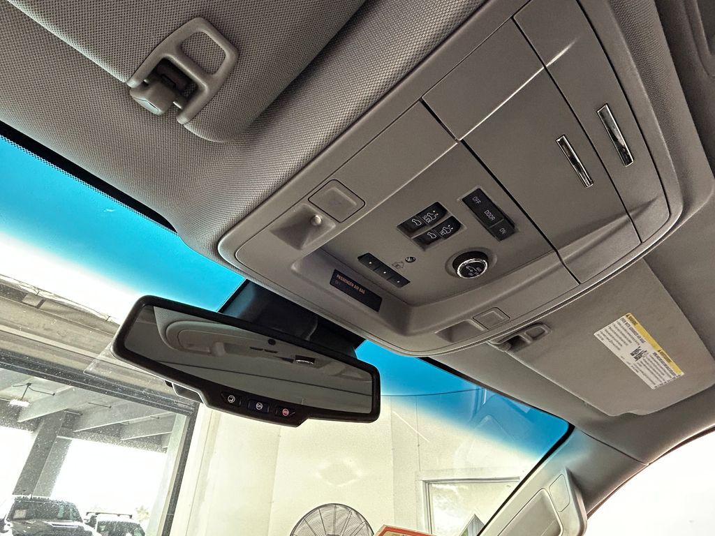 Used 2020 Shadow Gray Metallic Chevrolet LT image 25