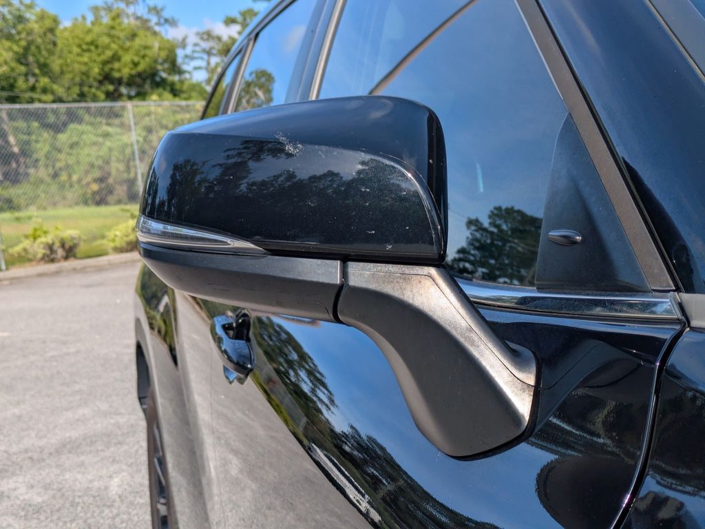 Used 2023 Toyota Highlander SUV