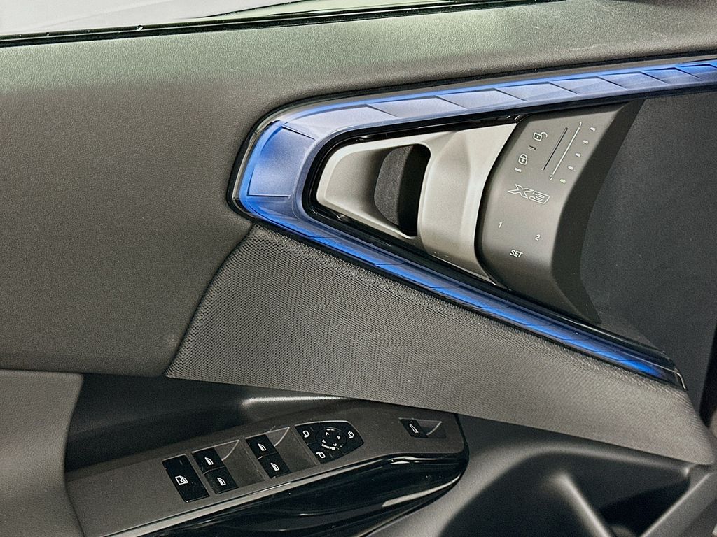 Thumbnail: 2026 BMW X3 - 20