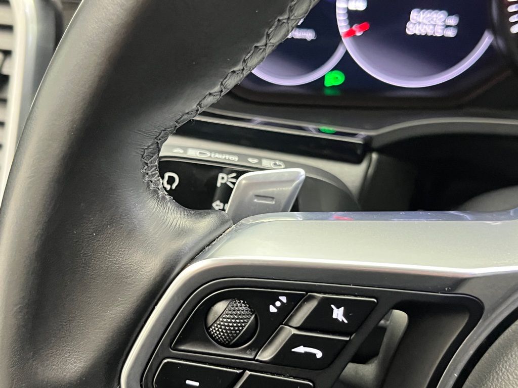 Thumbnail: 2022 Porsche  - 16