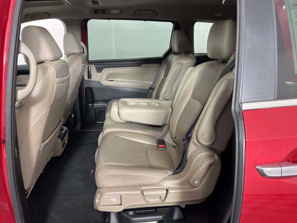 Thumbnail: 2023 Honda Odyssey - 30