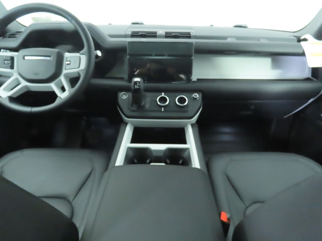 Thumbnail: 2025 Land Rover Defender - 14