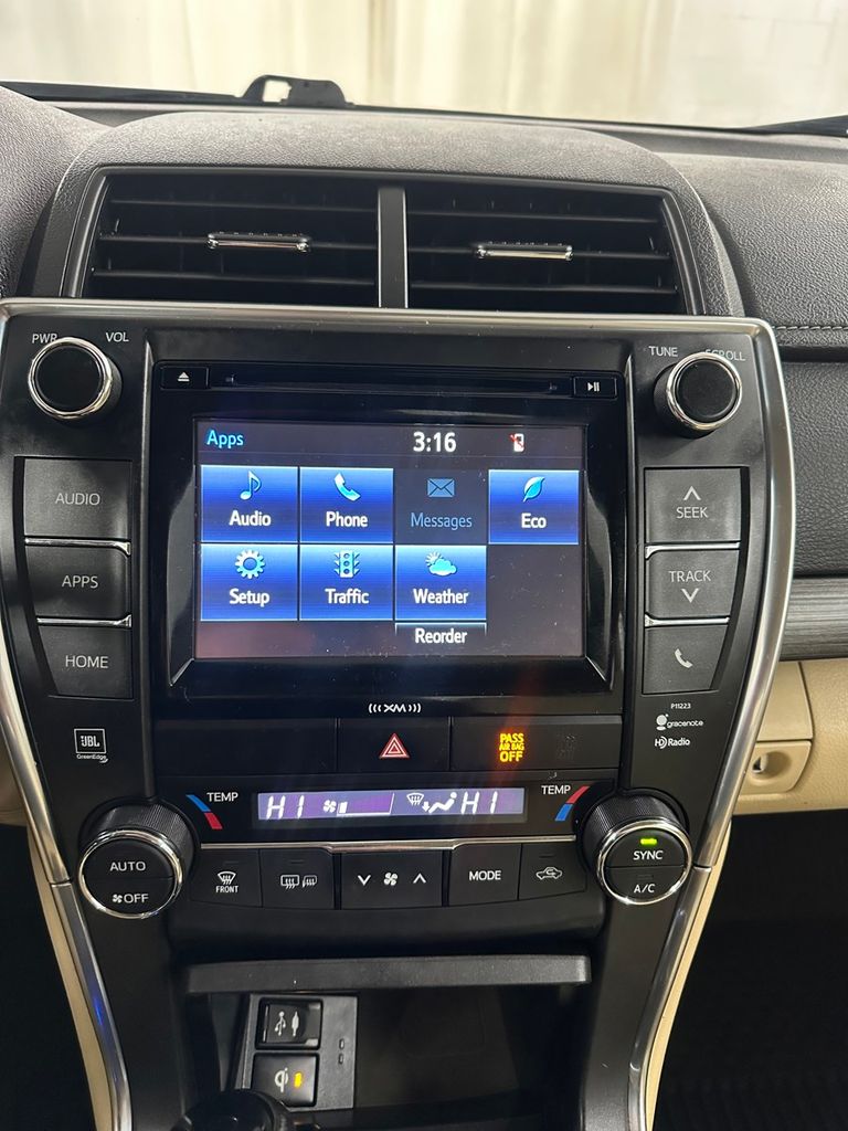 used 2017 Toyota Camry Hybrid car, priced at $12,985