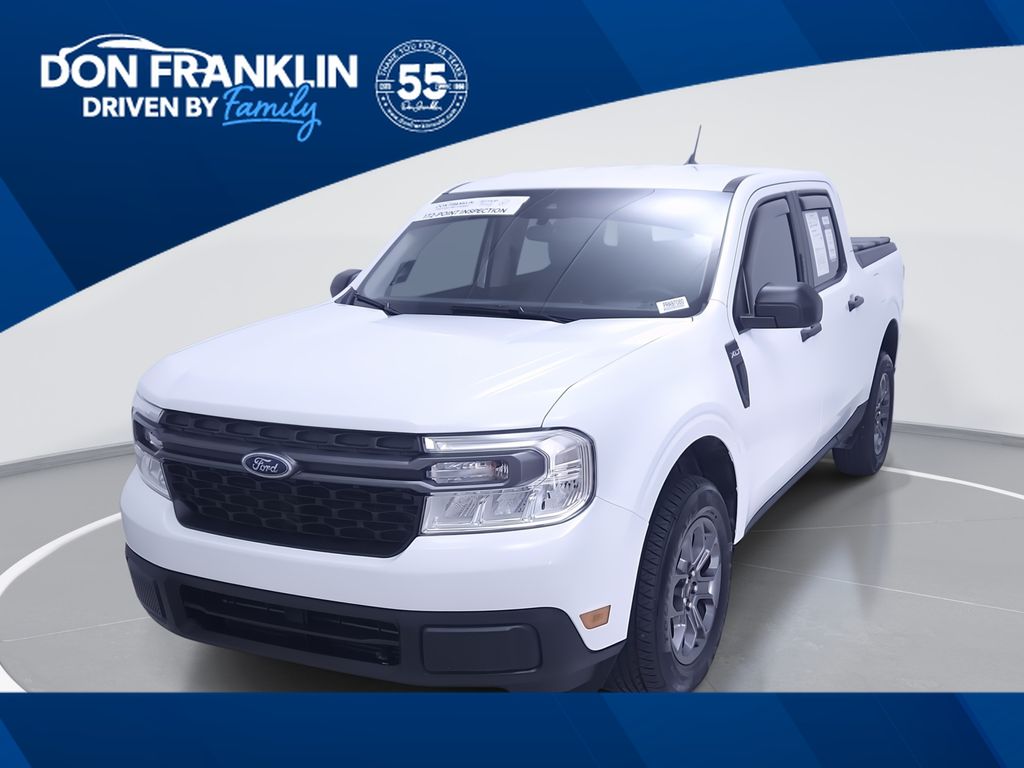 Oxford White 2023 Ford Maverick XLT SuperCrew FWD Pickup Truck Front-Wheel Drive 8-Speed Automatic