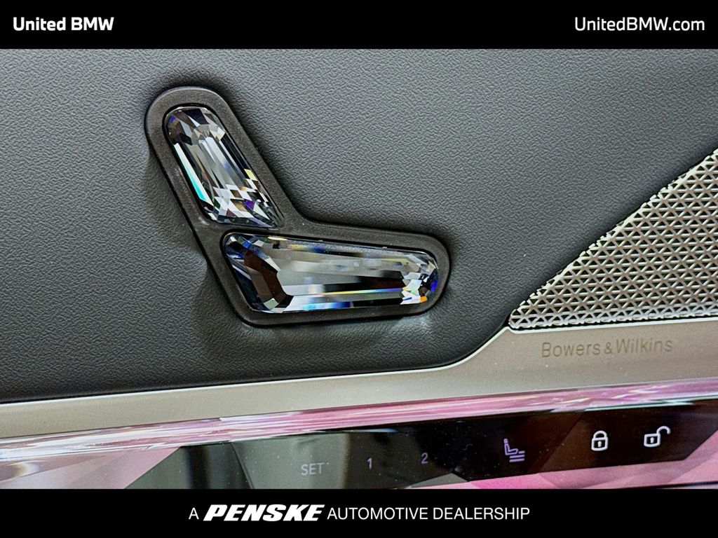 Thumbnail: 2026 BMW 7 Series - 4