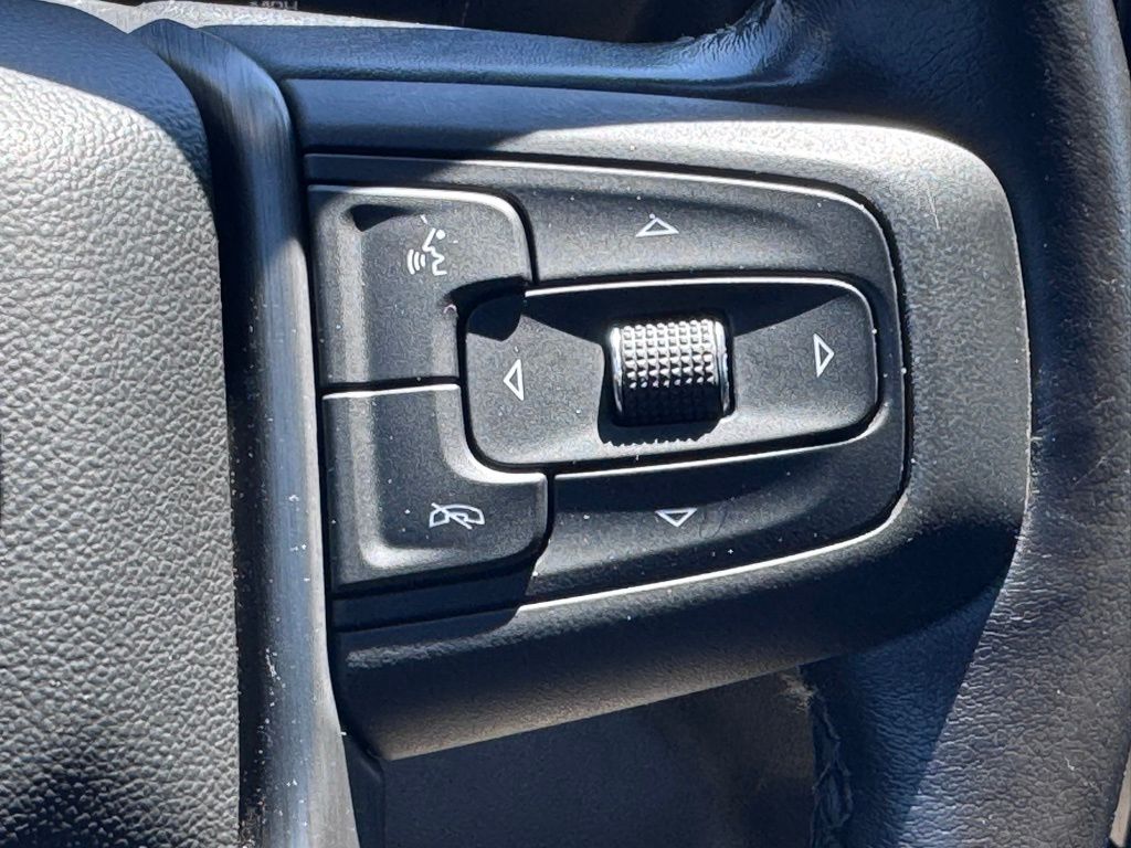 GMCSierra 2500HD9