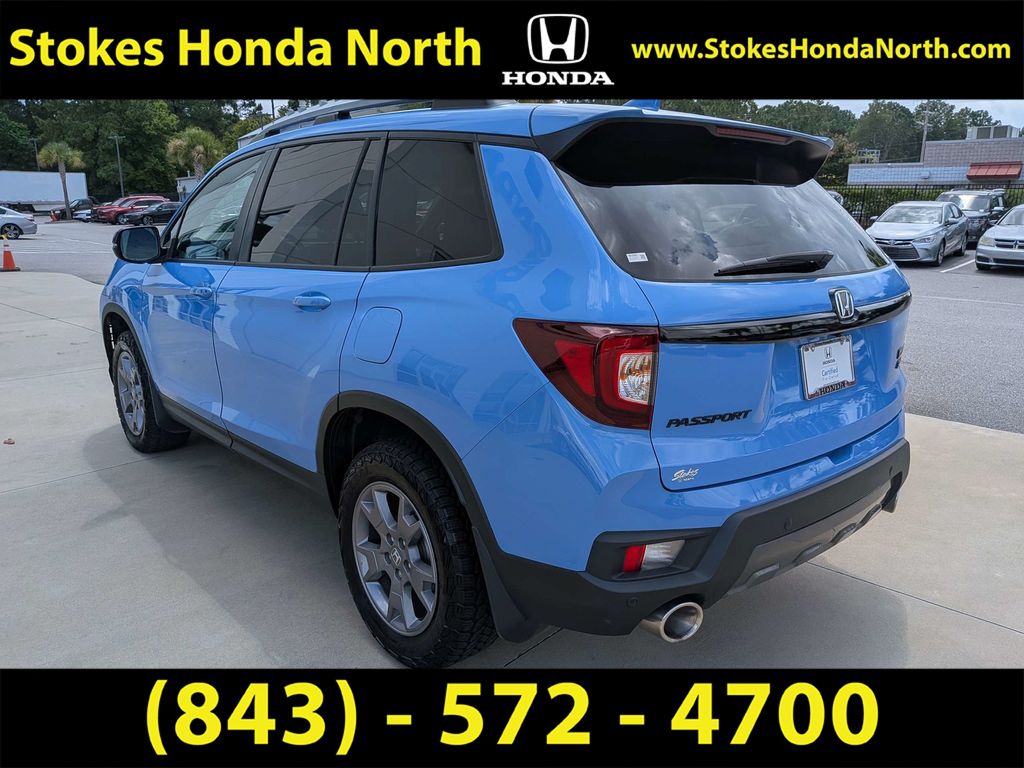 Used 2025 Honda Passport SUV