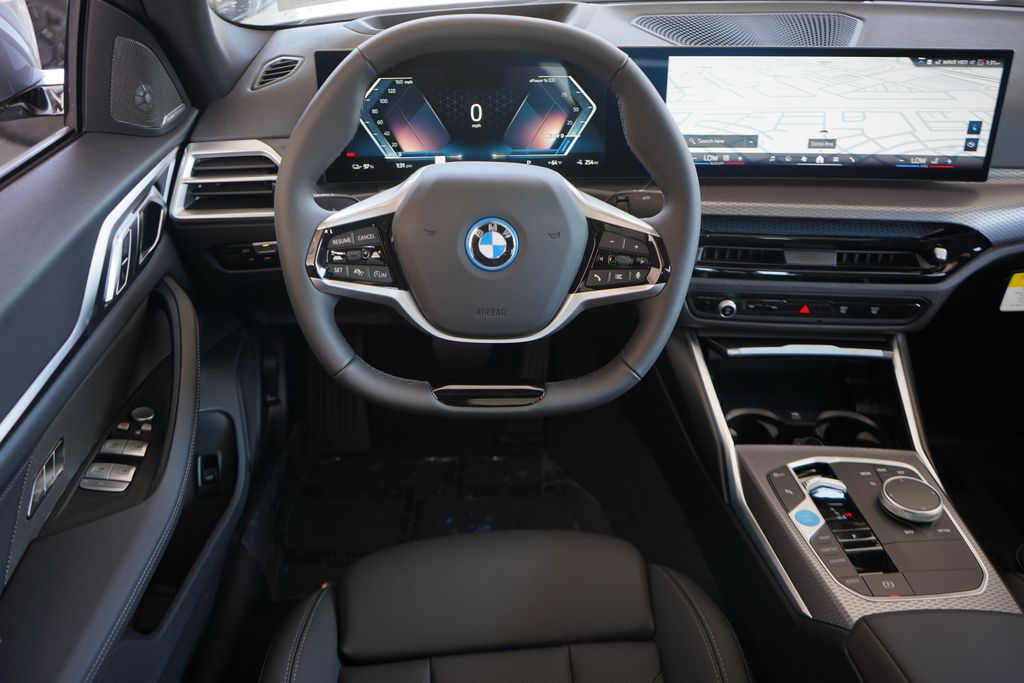2025 BMW i4 xDrive40 16