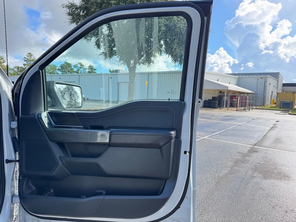 2022 Ford F-150 XLT photo 30