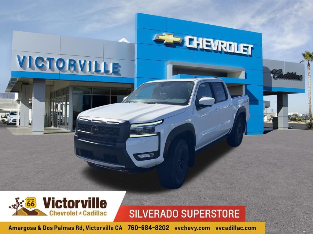 Glacier White 2025 Nissan Frontier Pickup Truck Four-Wheel Drive 9-Speed Automatic Overdrive