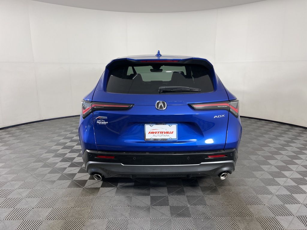 Thumbnail: 2025 Acura ADX - 4