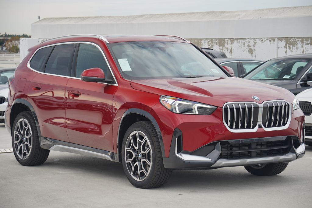 Thumbnail: 2026 BMW X1 - 3