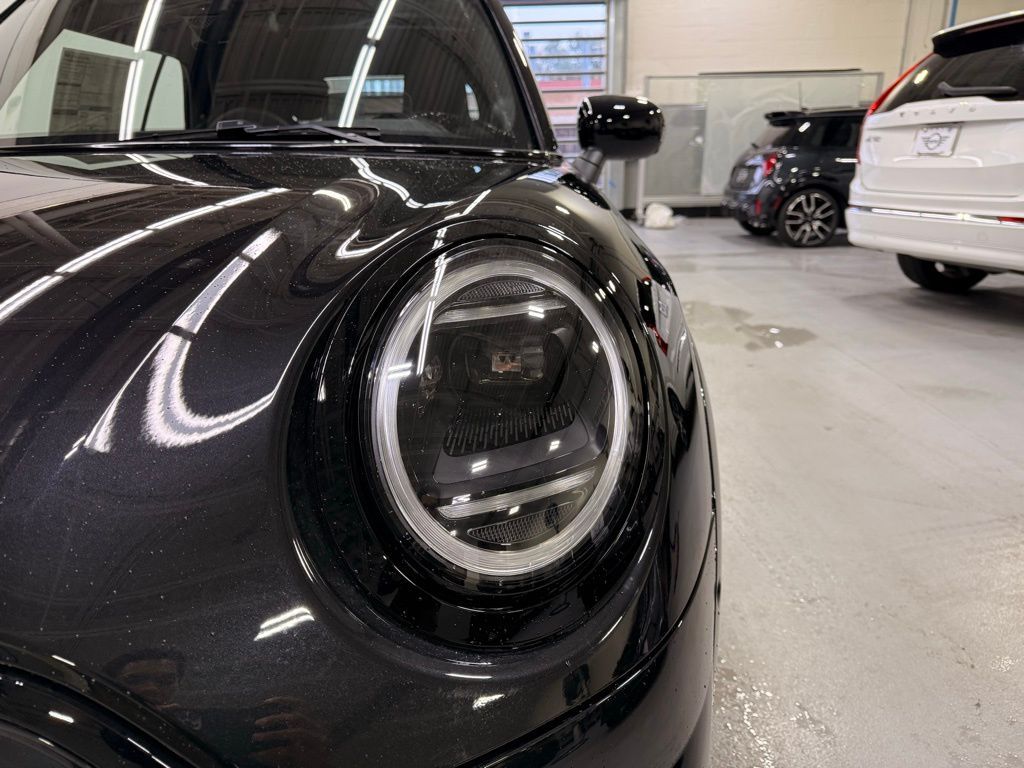 Thumbnail: 2026 MINI Cooper - 9