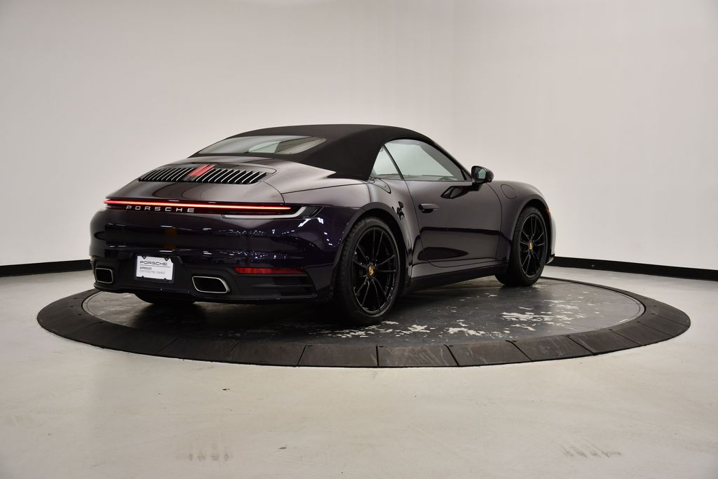 2022 Porsche 911 Carrera 4 5